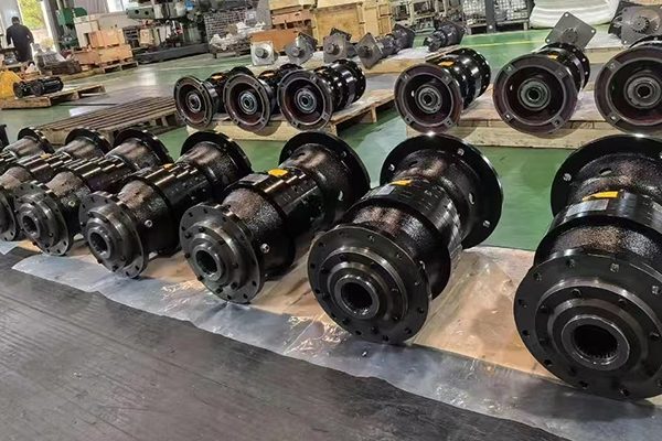 SGR Gearboxes sunt in crushers et Shredders