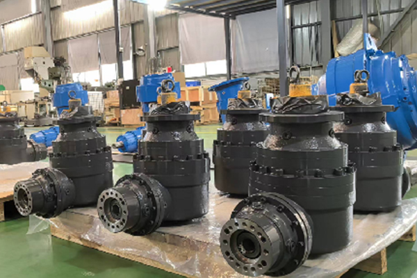 SGR Gearboxes sunt in quisquiliarum salvage naves naves et wateravage salvage naves